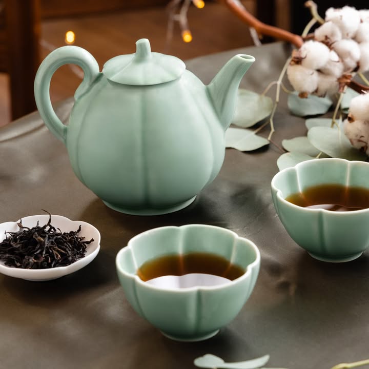 【回顧茶器源起 — 梅子青瓜菱套裝】